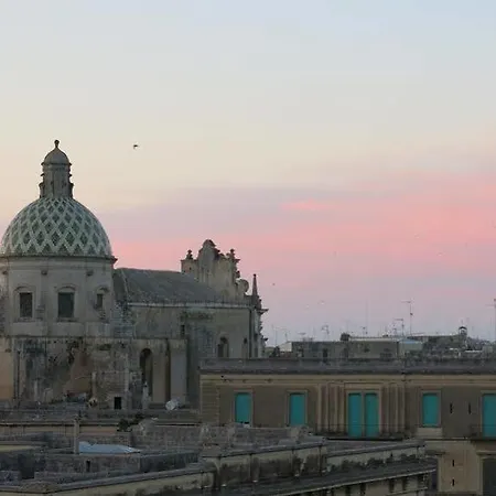 Volver * Lecce